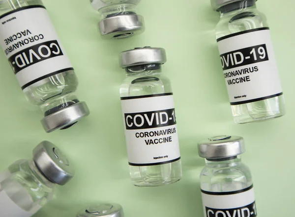 Vacina Contra Coronavírus Covid Fundo Branco — Fotografia de Stock