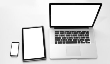 Tablet, telefon ve dizüstü