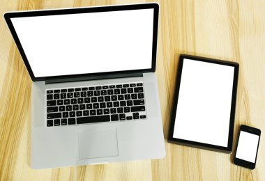 Tablet, telefon ve dizüstü