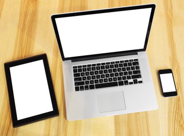 Tablet, telefon ve dizüstü