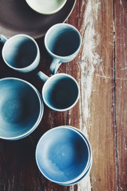 El yapımı seramik yemekleri