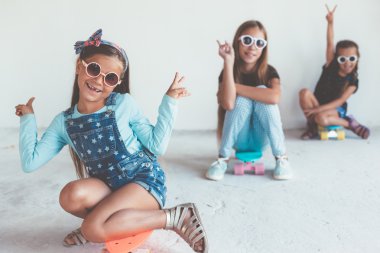 Skatboards çocuklarla