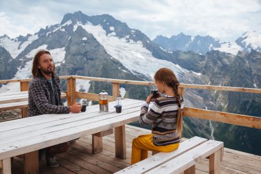 Dağı'nda açık kafe