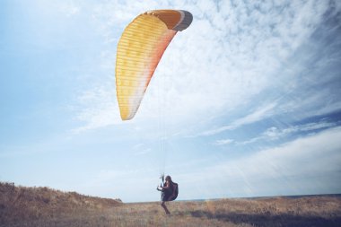 yamaç paraşütü
