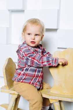 Çocuk oyuncak at binme