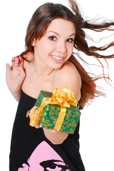 Женщина с подарком — стоковое фото