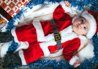 küçük bir Noel Baba çocuk