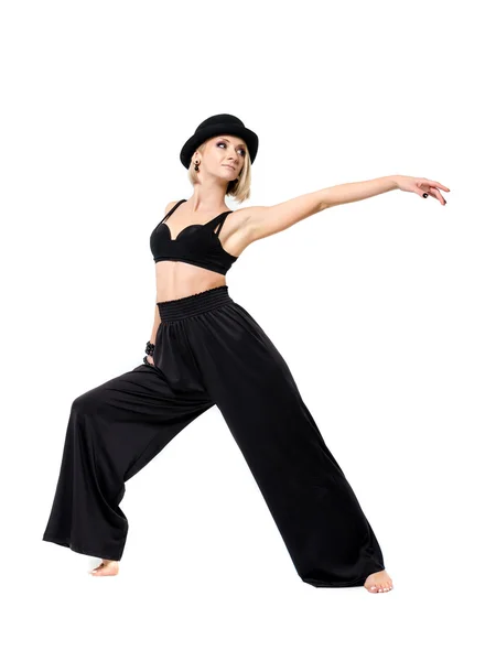 Tanzende Frau in Schwarz — Stockfoto