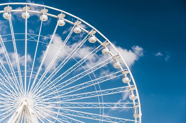 Giant ferris wheel — Stock Photo, Image