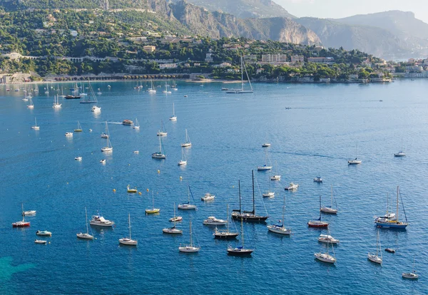 Vue de Monaco et de nombreux yachts — Photo