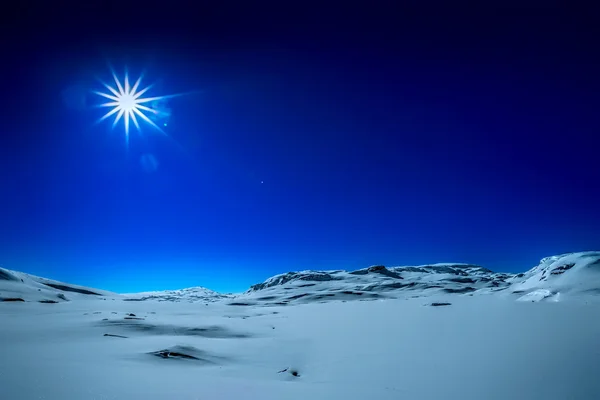 눈덮인 산 — 스톡 사진