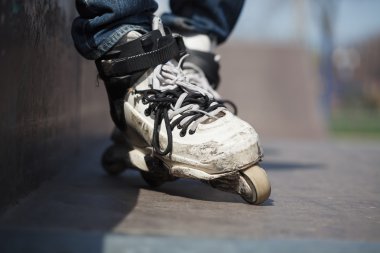 Rollerblader agresif sıralı paten paten