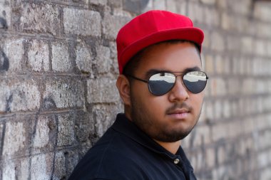 Genç siyah erkek portresi