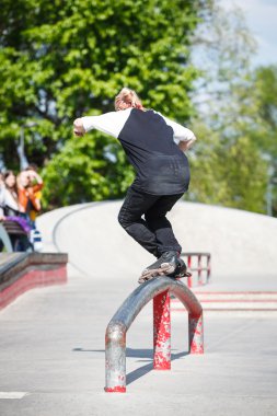Agresif paten buz pateni Yarışması