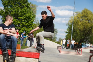 Agresif paten buz pateni Yarışması