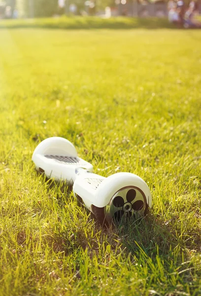 Electric mini hover board scooter, city transport — Stock Photo, Image