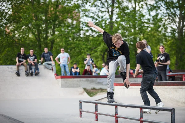 Concurso de patinação patinagem patinagem agressivo — Fotografia de Stock