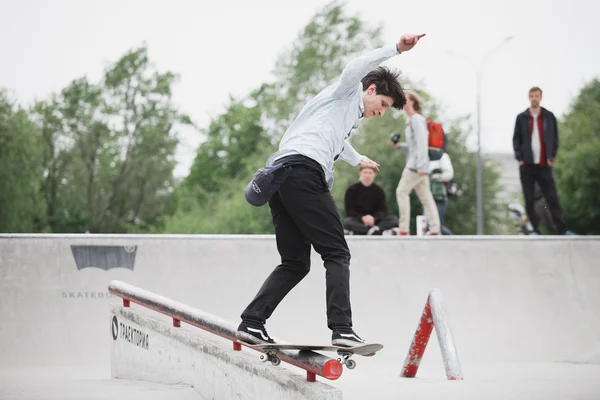 Skateboard wedstrijd in Moskou Skatepark — Stockfoto