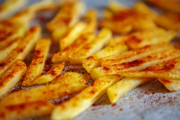 Goldene Pommes Frites Gebacken Ofen Mit Geräuchertem Paprika Gewürz Zum — Stockfoto