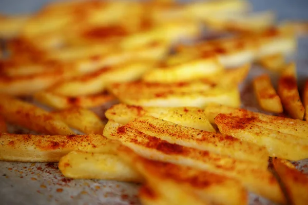 Pommes Frites Gebacken Ofen Mit Geräuchertem Paprika Gewürzpulver Köstliche Hausgemachte — Stockfoto