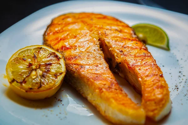 Grilled Salmon Steak Plate Delicious Red Fish Meat Cooked Grill — Stock Photo, Image