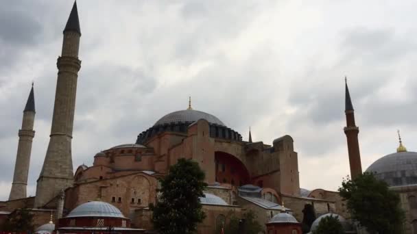 Istanbul May 2018 Santa Sofía Gran Mezquita Filmada Primavera Hermoso — Vídeo de stock
