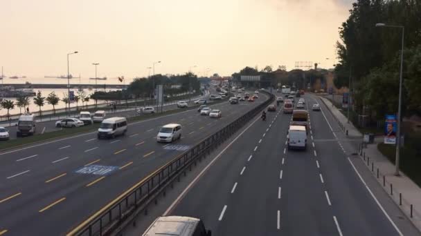 Istanbul Maio 2018 Tráfego Rodoviário Auto Estrada Turca Cidade Istambul — Vídeo de Stock