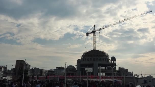 Istanbul Maio 2018 Nova Mesquita Islâmica Sendo Construída Praça Taksim — Vídeo de Stock