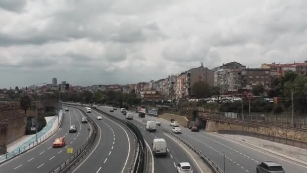 Istanbul Maggio 2018 Traffico Stradale Autostrada Turca Nella Città Istanbul — Video Stock