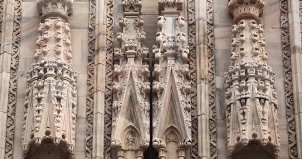 Duomo Milano Filmed Close Video Clip Beautiful Catholic Cathderal Center — Stock Video