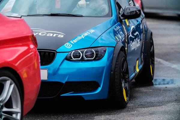 Kyiv Maj 2021 Bmw E90 Race Car Zawinięty Chromowo Niebieską — Zdjęcie stockowe