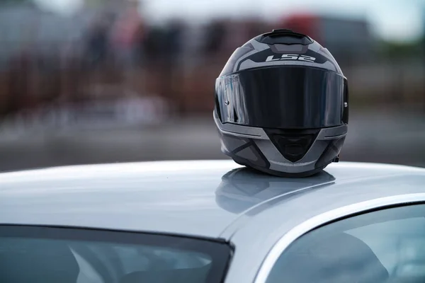 Kyiv Mei 2021 Beschermende Helm Voor Piloot Bmw Drift Car — Stockfoto