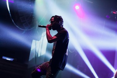 Travis Scott Moskova'da gerçekleştirme