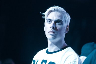 Sarı pençe Moskova'da canlı