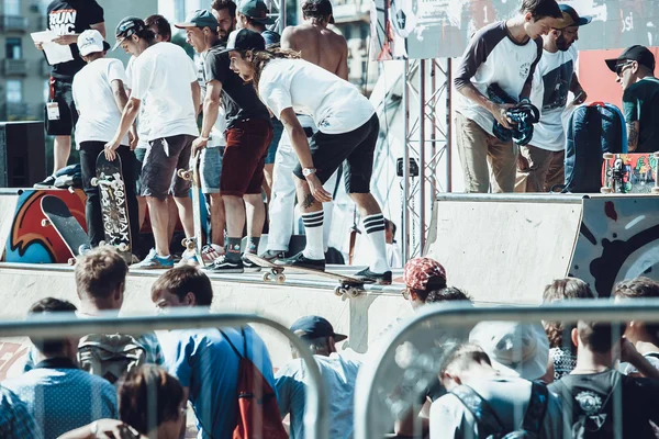 Skateboarding en KFC Footbattle — Foto de Stock