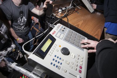 Akai Mpc 2000xl