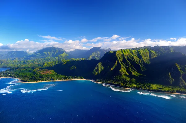 壮观的 Na Pali 海岸的视图 — 图库照片