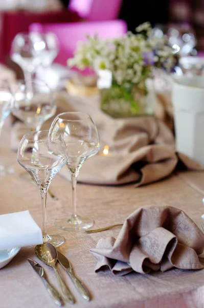 Set de masă frumos pentru eveniment festiv — Fotografie, imagine de stoc