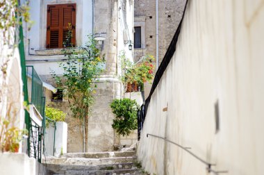 Tipik ortaçağ dar sokak 