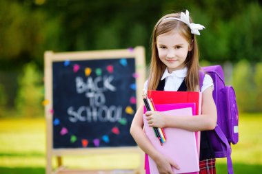 kız okula geri dönmeyi