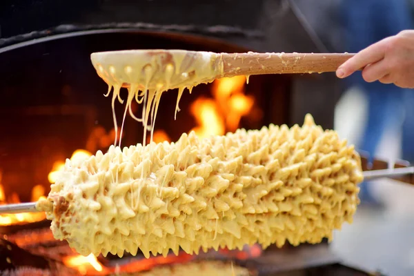 Pastel Tradicional Lituano Llamado Sakotis Horneado Kaziukas Una Feria Anual — Foto de Stock