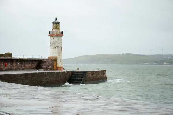 Faro Del Puerto Whitehaven Cumbria Inglaterra Día Otoño Frío Lluvioso —  Fotos de Stock