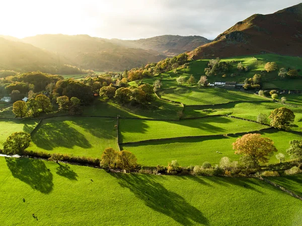 Vista Aérea Infinitas Pastagens Exuberantes Terras Agrícolas Inglaterra Lindo Campo — Fotografia de Stock