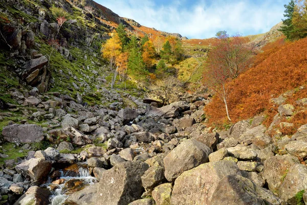 Rushing Waters Stickle Ghyll Located Lake District Cumbria Popular Tourist — Stock Photo, Image