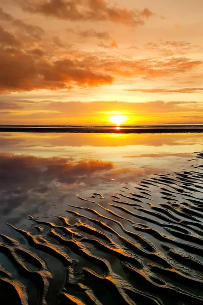 Beautiful Sunset Colors Coastline Allerdale District Cumbria Sun Setting Shore — Stock Photo, Image