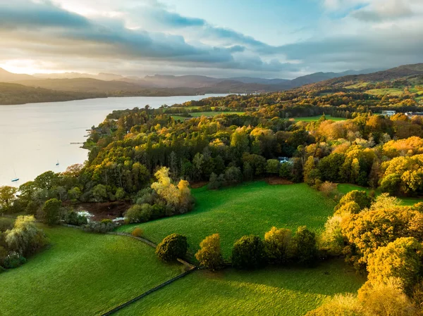 Windermere Gölü Nün Havadan Görünüşü Hem Lake District Hem Ngiltere — Stok fotoğraf