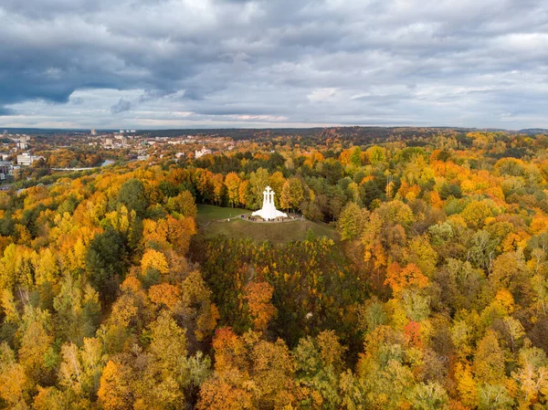 Flygfoto Över Monumentet Tre Kors Med Utsikt Över Vilnius Gamla — Stockfoto