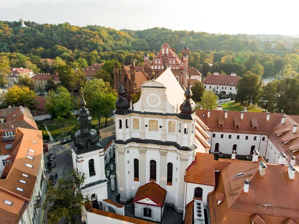 Hermoso Panorama Ciudad Vilna Otoño Con Follaje Naranja Amarillo Vista — Foto de Stock