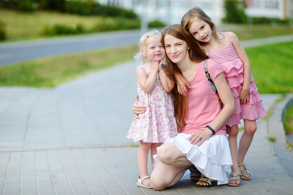 Mother and two daughters — Stock Photo, Image