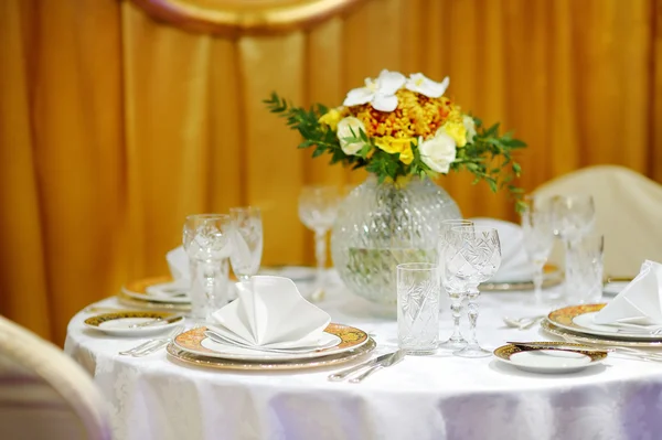 Asztal készlet esküvői party — Stock Fotó